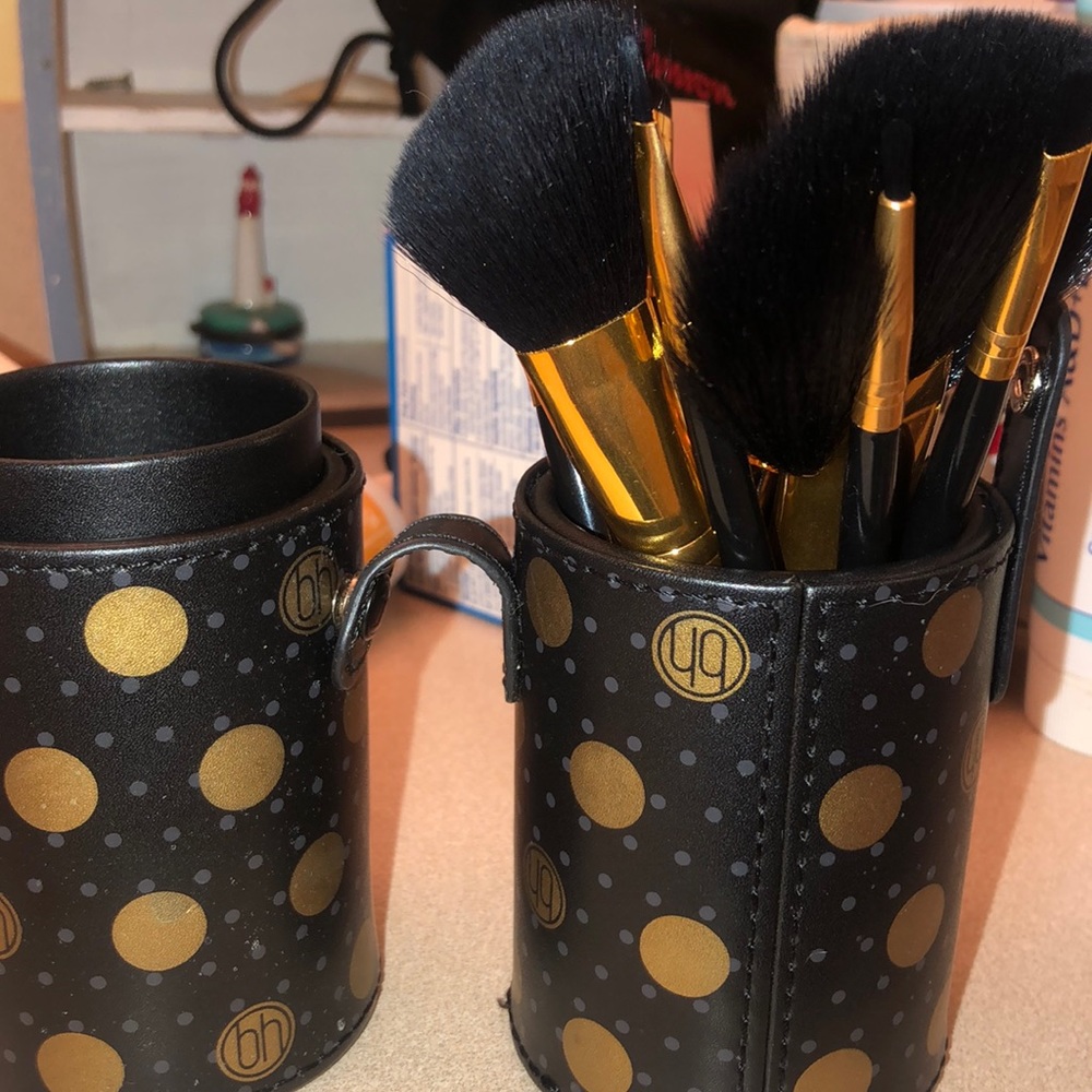 Makeup Brush X Kit - image 2